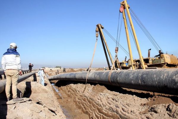 کارگران آبدار دلگان حدود ۶ ماه مطالبات مزدی طلبکارند