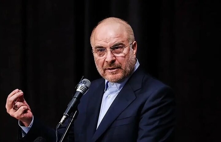 در جای مناسب و وقت مناسب، پاسخ مناسب می‌دهیم