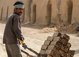 تخصیص تنها ۱۰ هزار سهمیه بیمه با وجود صف ۵۰۰ هزار نفری