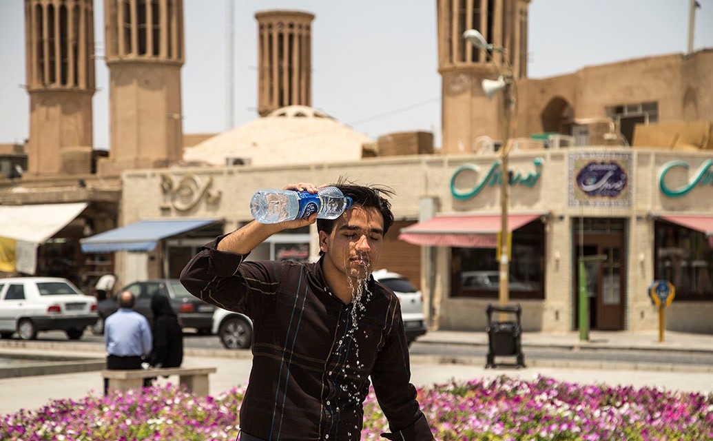 کرمانی‌ها منتظر گردوخاک و افزایش دما باشند