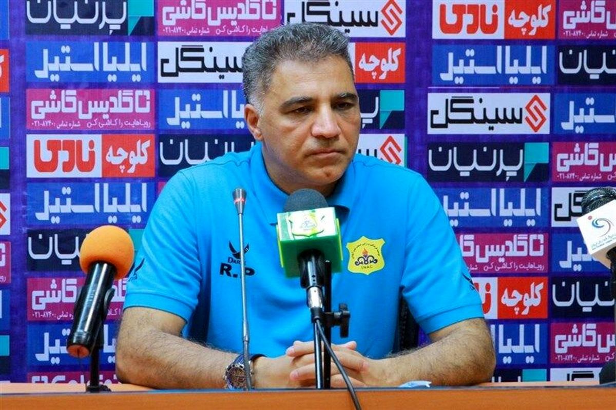 تقابل استقلال – النصر از نگاه رضا پرکاس
