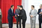 برای حل مسائل و مشکلات استفاده از فکر و دانش نخبگان ضروری است