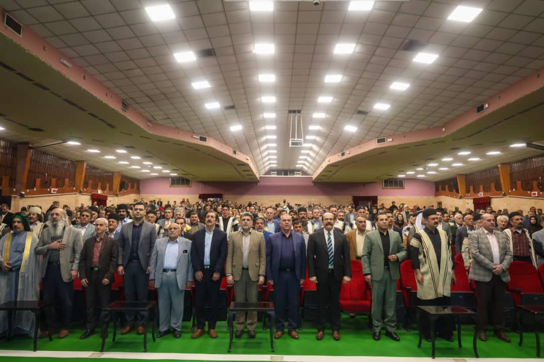 تجلیل انجمن ایل بانگ بختیاری از شرکت ملی مناطق نفتخیز جنوب