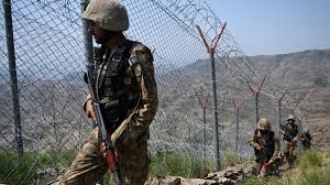 کشته شدن ۱۶ شبه‌نظامی در مرز افغانستان