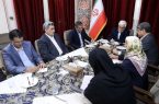 باید از ظرفیت دانشگاه که هم خوش‌سابقه است و هم مردم قبولش دارند، به خوبی استفاده کنیم
