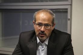 امروز روز کار است و روز نشستن نیست/امروز باید به دنبال مطالبات کارگران بود