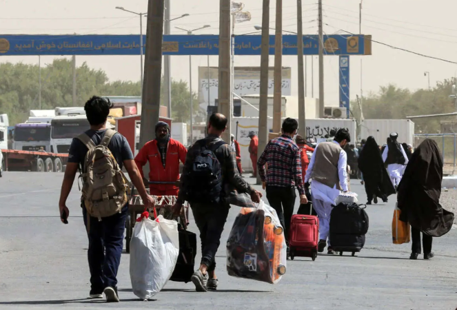 هدف ما کاهش جمعیت مهاجران افغانی است