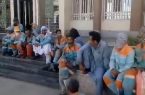 کارگران شهرداری منطقه دو زاهدان تجمع کردند