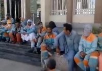 کارگران شهرداری منطقه دو زاهدان تجمع کردند