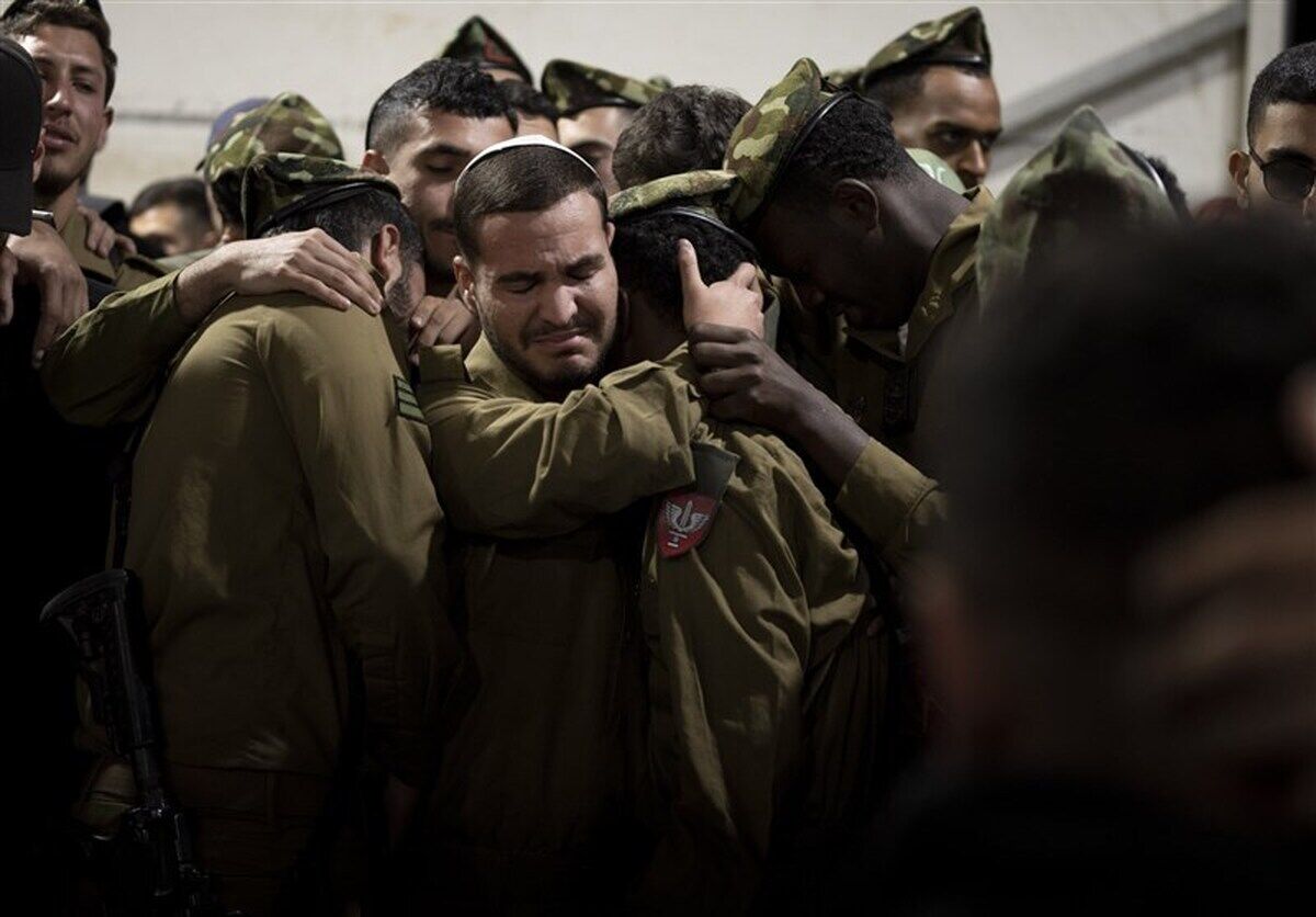 خودکشی یک نظامی صهیونیست در ایستگاه قطار