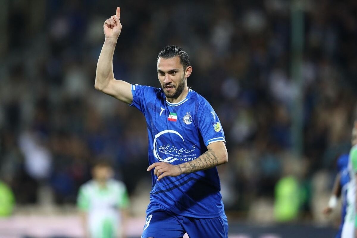 اظهارات جنجالی محمدرضا آزادی پس از شکست استقلال مقابل الوصل: بروید یقه تاجرنیا را بگیرید!