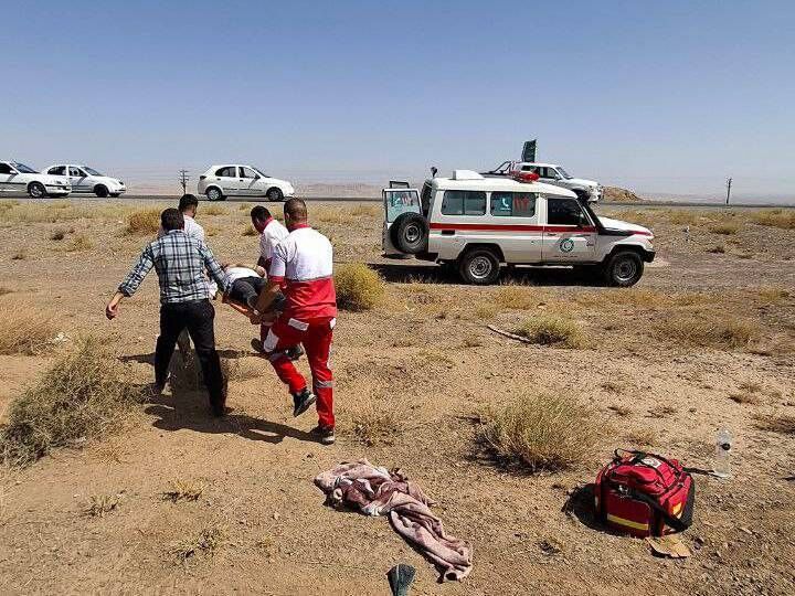 واژگونی خودروی ال ٩٠ در آزادراه کرج – قزوین ۴ مصدوم داشت