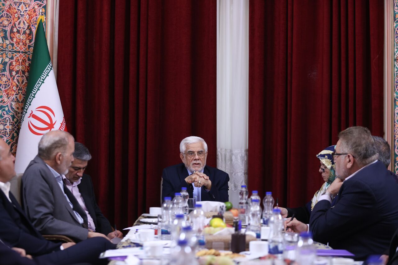 راهبرد دولت، واگذاری بخشی از وظایف حاکمیتی به بخش خصوصی است