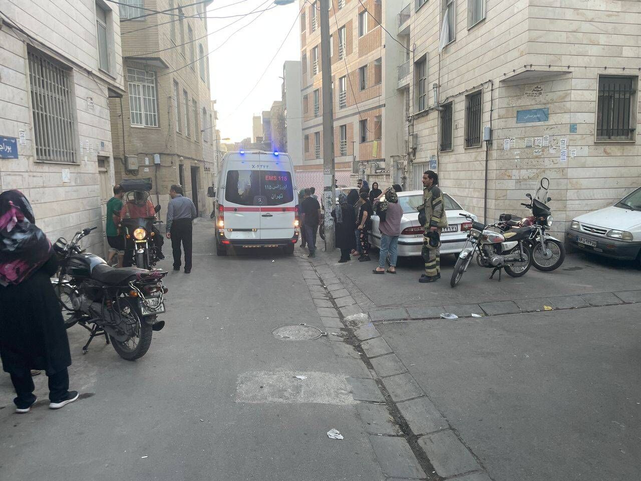 انفجار یک واحد مسکونی در پیروزی تهران با سه مصدوم