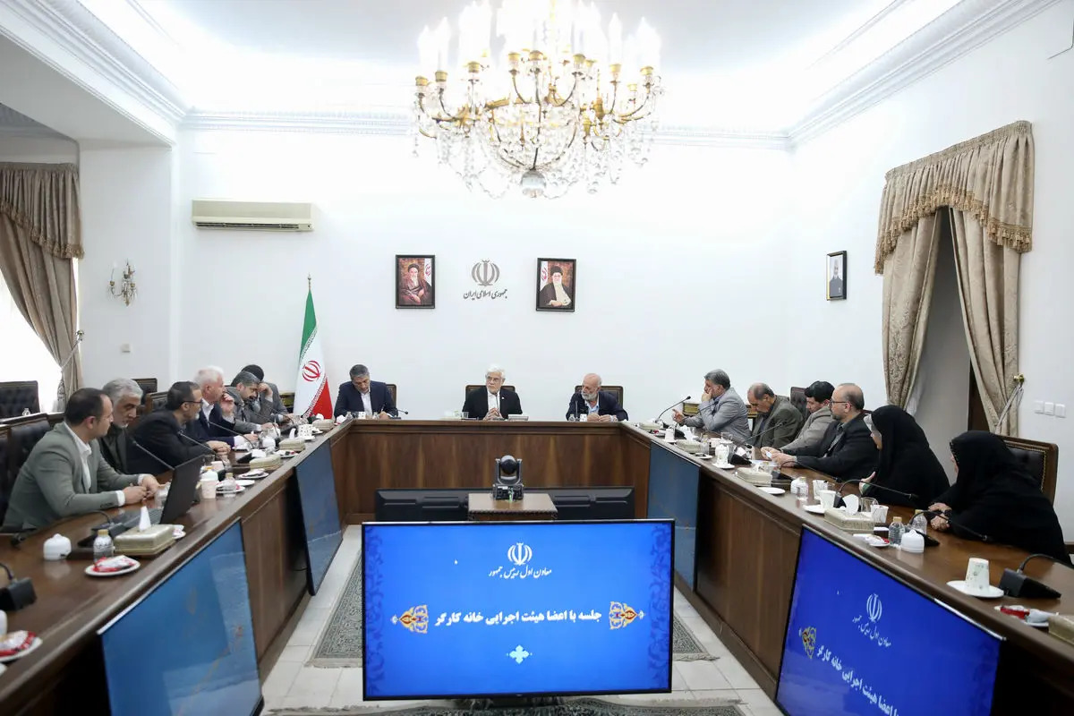 جریانات مخالف نتوانستند خدشه‌ای به عملکرد خانه کارگر وارد کنند