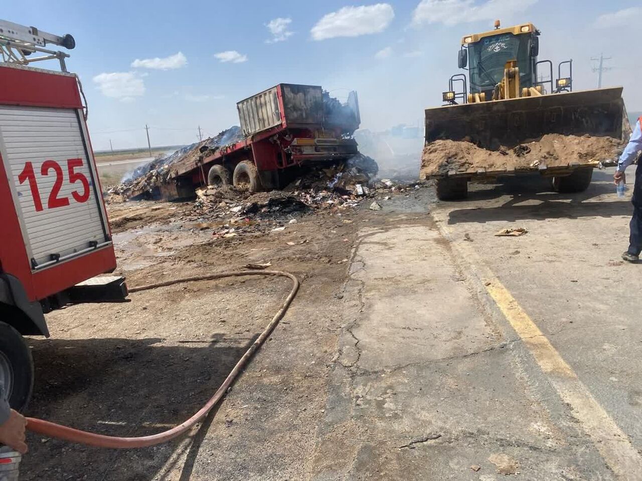 برخورد سه تریلی در بروجرد ۲ کشته برجا گذاشت