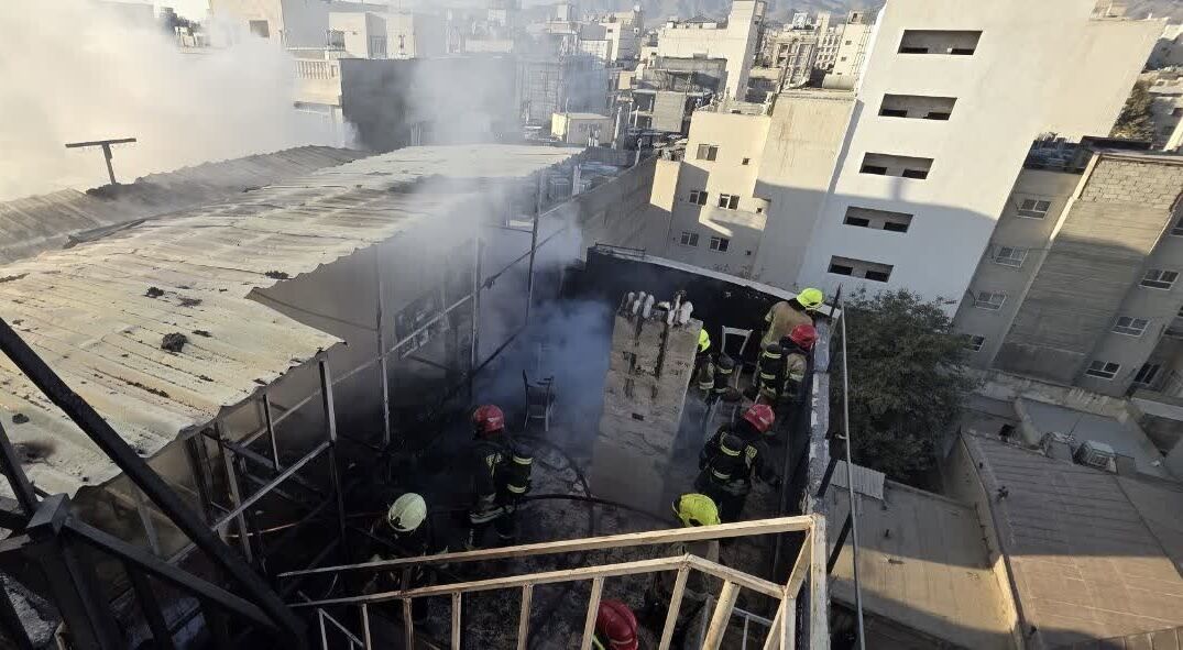 هتلی در مشهد دچار آتش‌سوزی شد