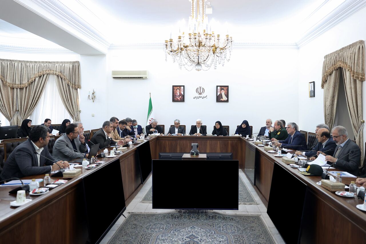 عارف: تأمین مسکن، اولویت اصلی دولت است/تحویل ۵۱ هزار واحد حمایتی مسکونی به متقاضیان