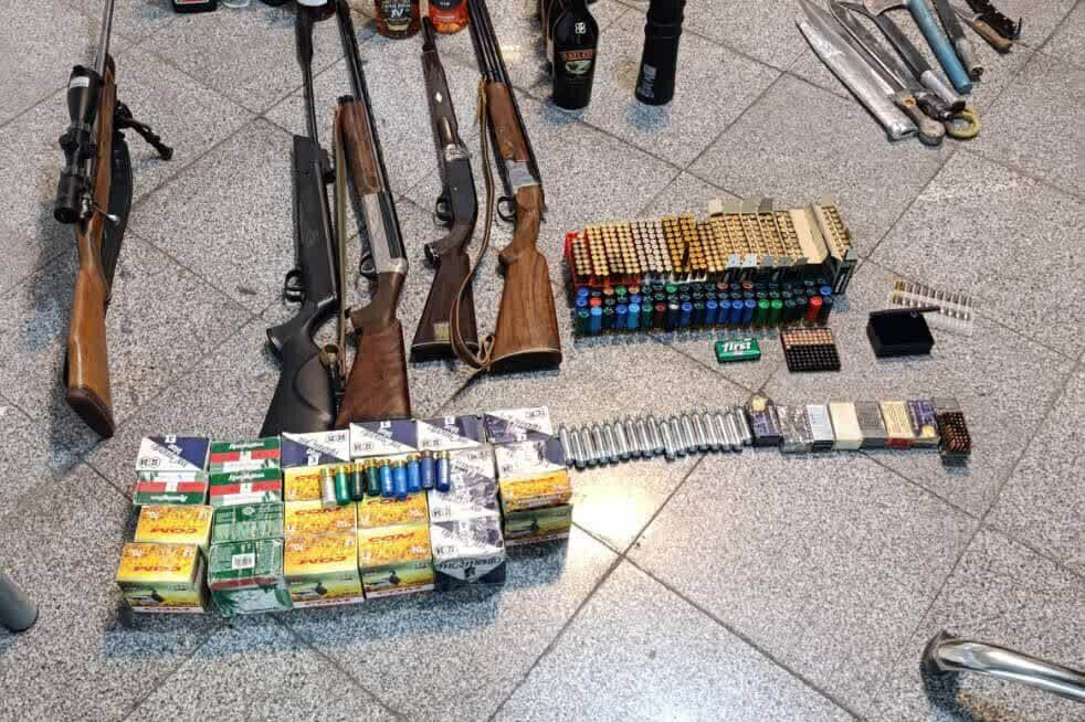 کشف ۹ قبضه سلاح جنگی و شکاری در پردیس