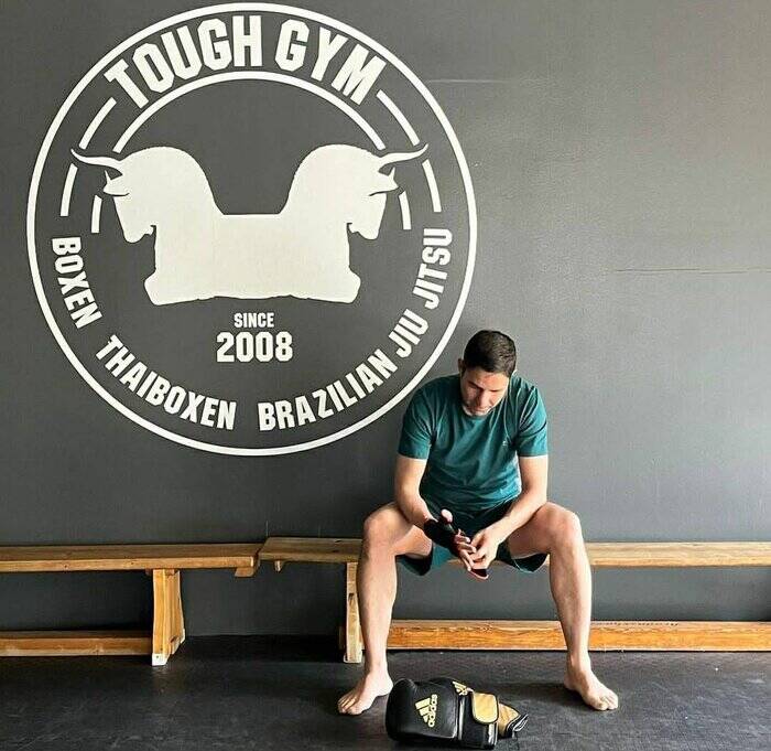 وحید هاشمیان رزمیکار شد