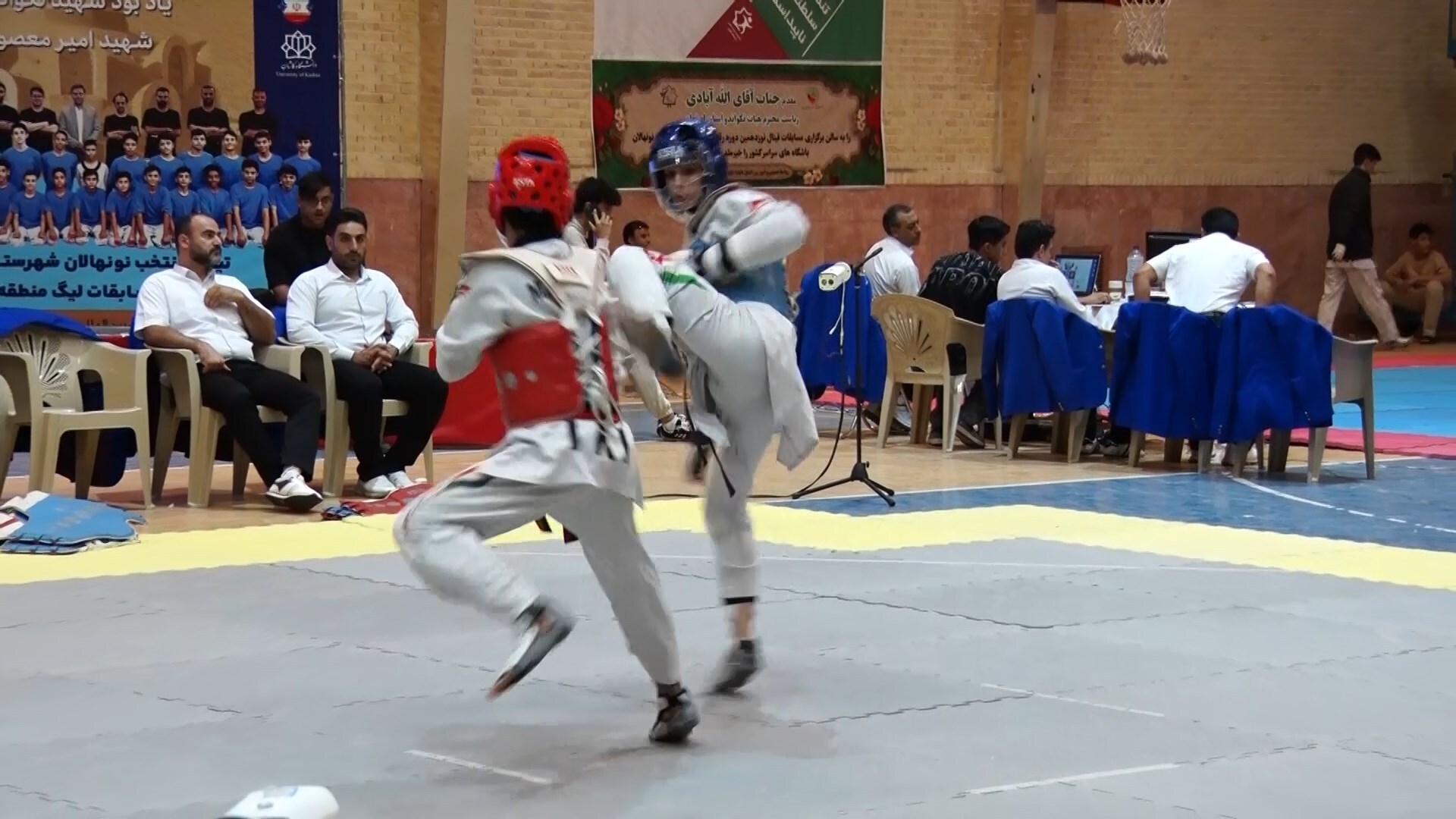 برگزاری نوزدهمین دوره مسابقات لیگ منطقه‌ای تکواندو نونهالان کشور در کاشان