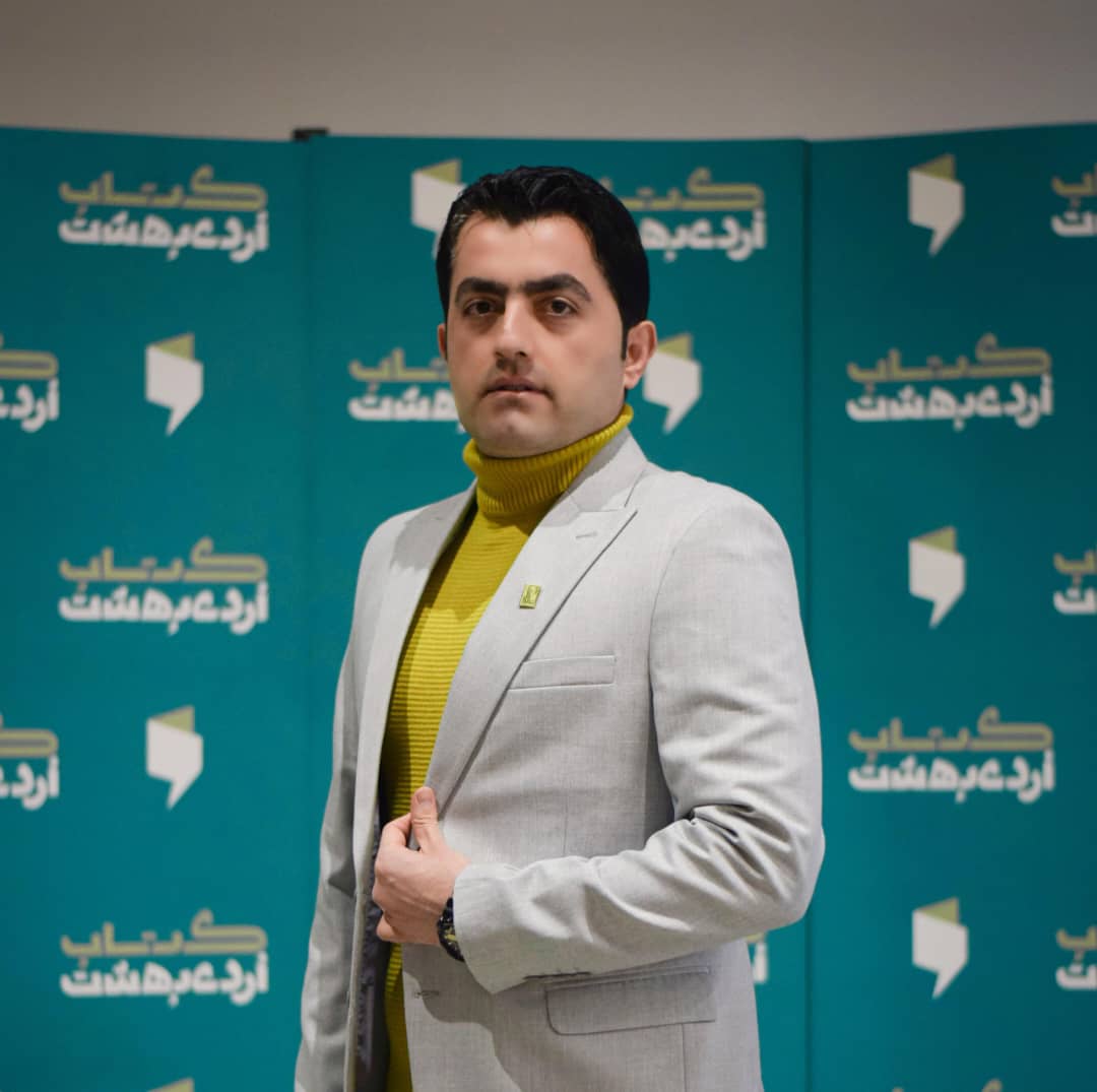 واکنش تند علیرضا عباسی به پست جنجالی شجاع خلیل‌زاده: «آقای ملی‌پوش، به کجا چنین شتابان؟»