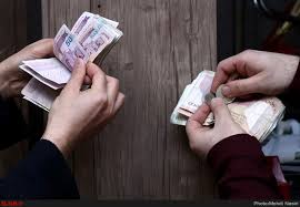 مزد و مزایای مزدی مان با سه یا چهار ماه تاخیر پرداخت می‌شود