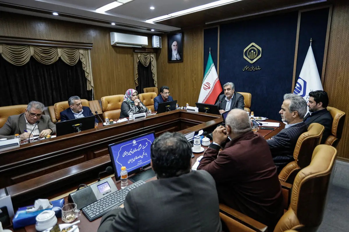 تامین اجتماعی مطالبات داروخانه‌ها را به زودی می‌پردازد