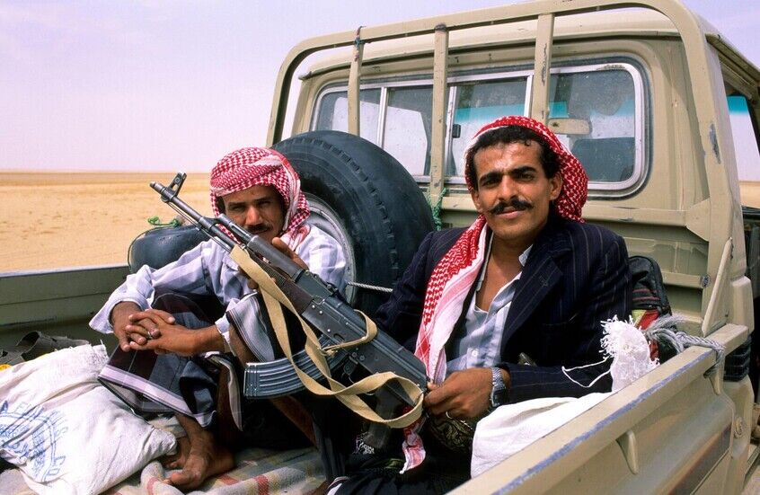 المیادین: نیروهای وابسته به امارات و عربستان در یمن به جان هم افتادند