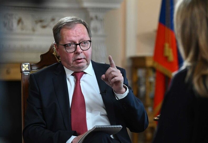 سفیر روسیه در لندن: کییف بهجای ایراد گرفتن از توافق صلح، باید به تسلیم شدن فکر کند