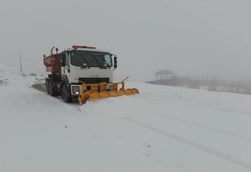 جاده مهاباد- بوکان مسدود شد