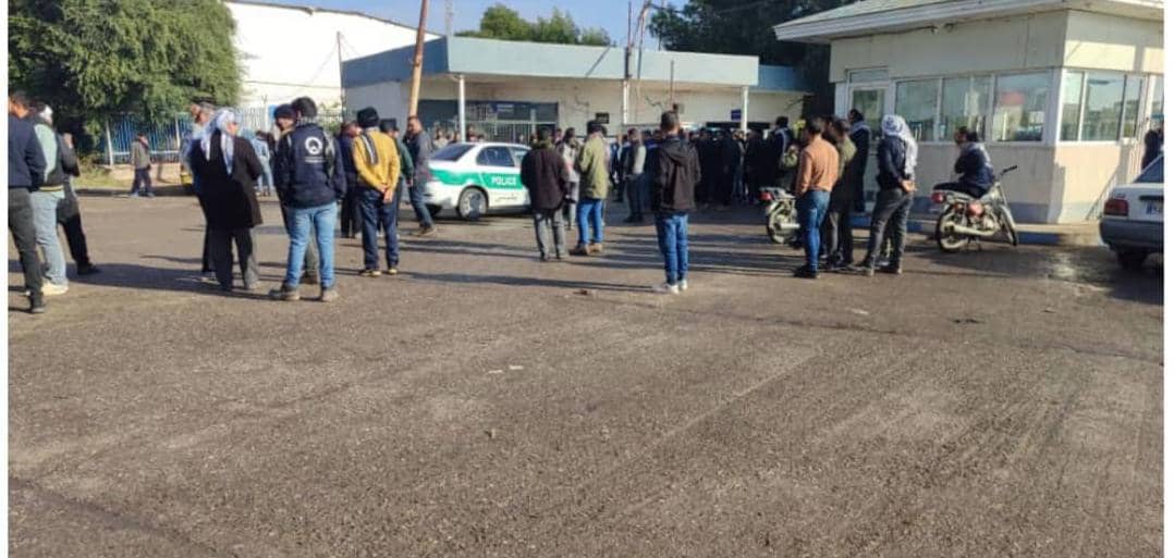 برگزاری نهمین روز تجمع اعتراضی کارگران قند خاورمیانه شوش