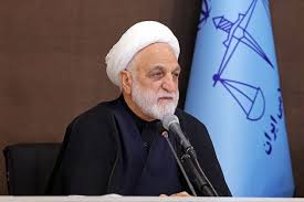 تعیین تکلیف زندانیان مُعسر نیازمند اصلاح قانون و بهره‌گیری از ظرفیت خیرین