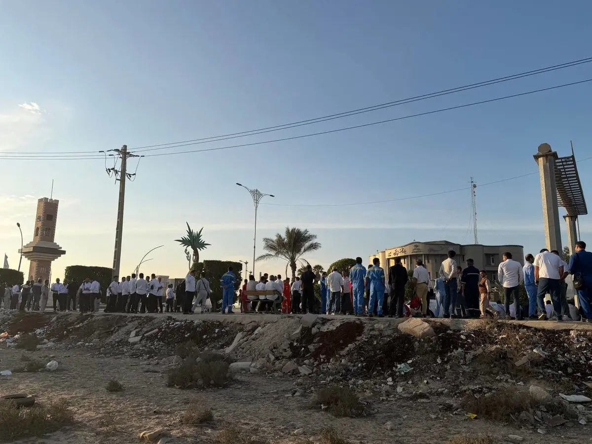 تجمع کارگران پیمانکاری پالایشگاه‌های پارس جنوبی