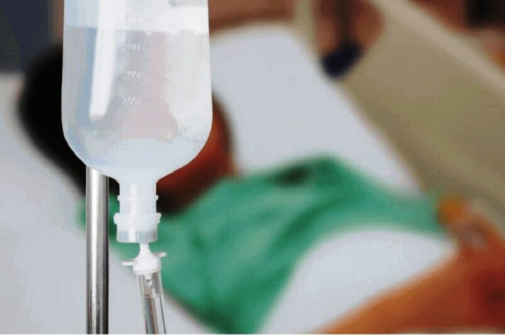 ترخیص ۱۰ مصدوم حادثه واژگونی اتوبوس در غرب سمنان/ ۲ نفر بستری هستند