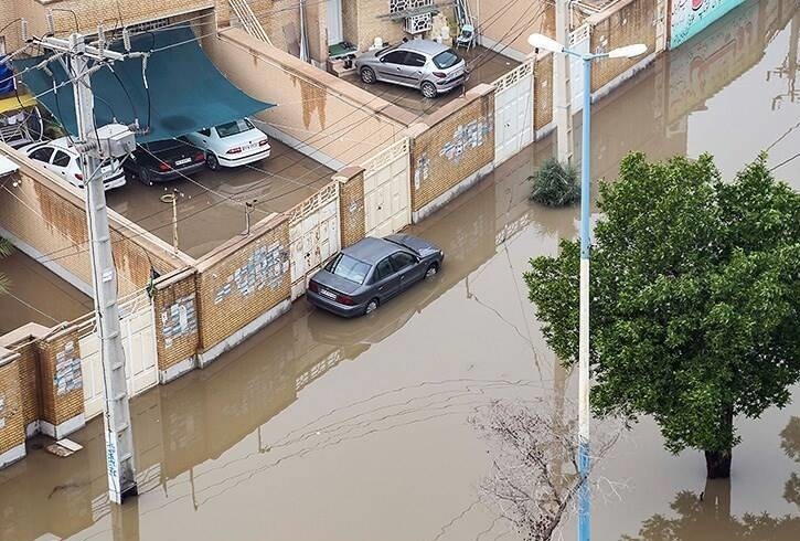 تأکید استاندار خوزستان بر رفع سریع آبگرفتگی معابر در شهرهای استان