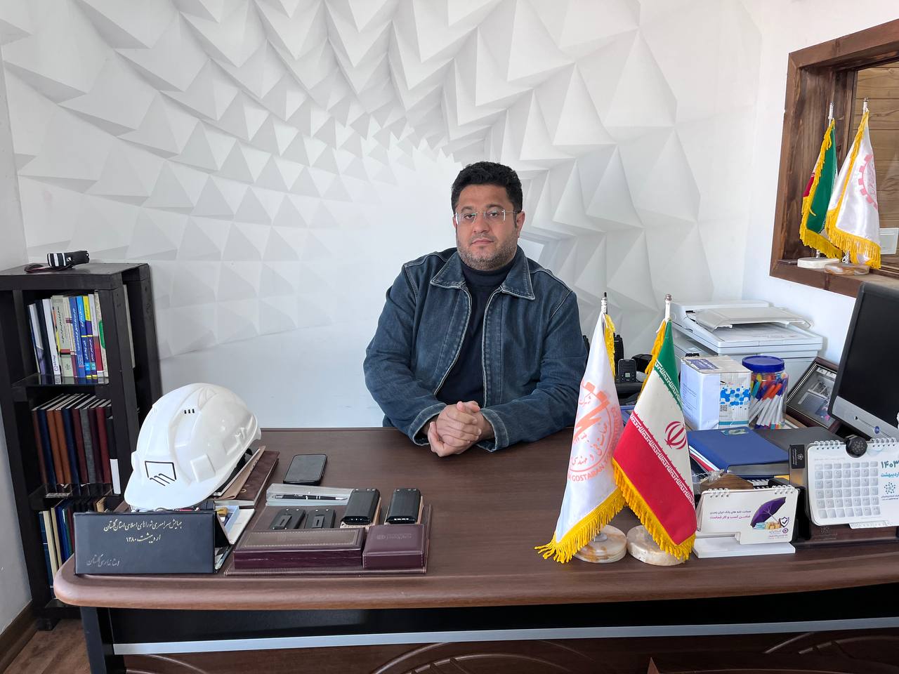 کارگران قدرت خرید خود را از دست دادند/افزایش دستمزد کارگران با کنترل تورم نتیجه می‌دهد