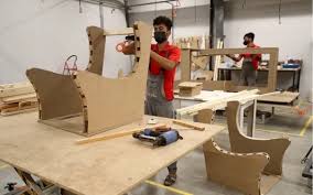 کارگران کیش چوب: ۴ ماه معوقات مزدی سال جاری طلبکاریم