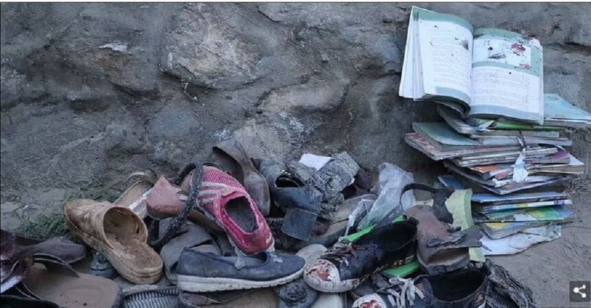 آمار دانش آموزان شهید مدرسه میناب به ۵۳ نفر افزایش یافت