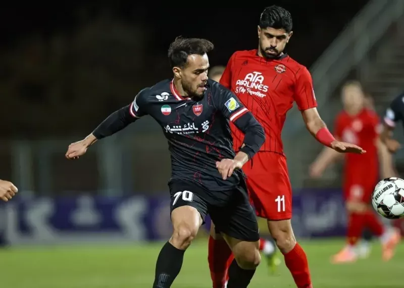 غیررسمی: تعویق در راه است؛ جدال پرسپولیس و تراکتور روی هوا!