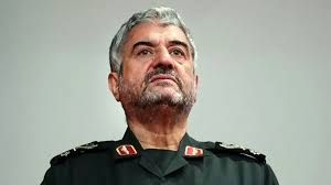 تمامی نقاط منطقه زیر آتش قرار دارد/ راه رهبر انقلاب همچنان در جامعه جاری باشد