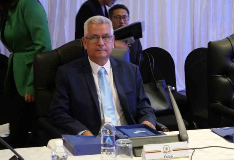 کوبا دکترین آمریکایی «صلح از طریق زور» را محکوم کرد